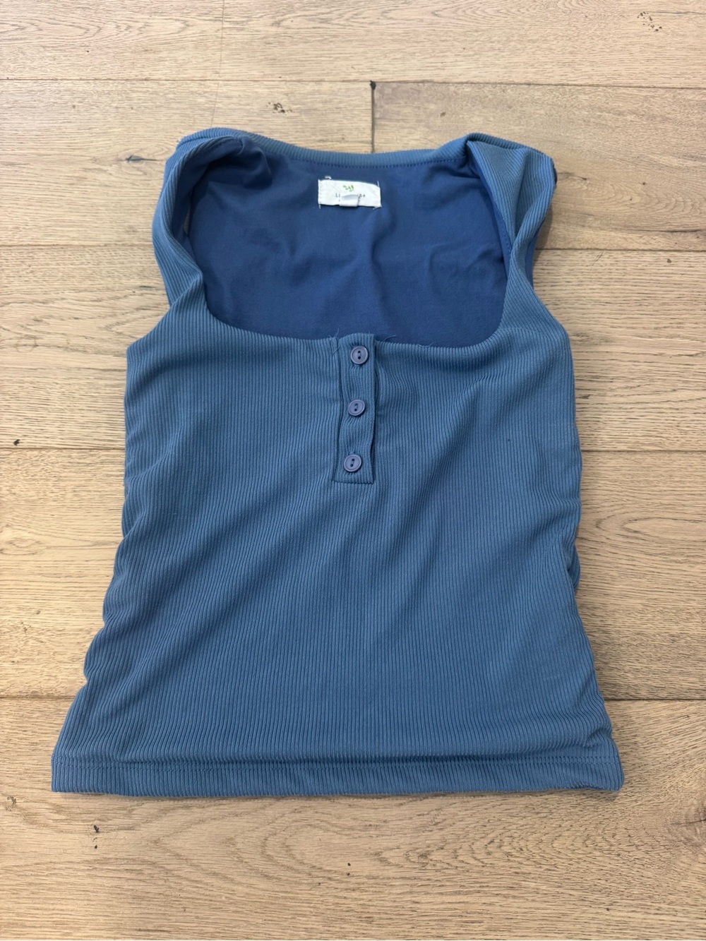 Live in the Moment Blue ribbed henley style tank top. Sz XS
